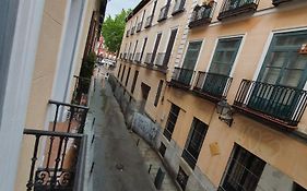 CH Lemon Rooms - Madrid